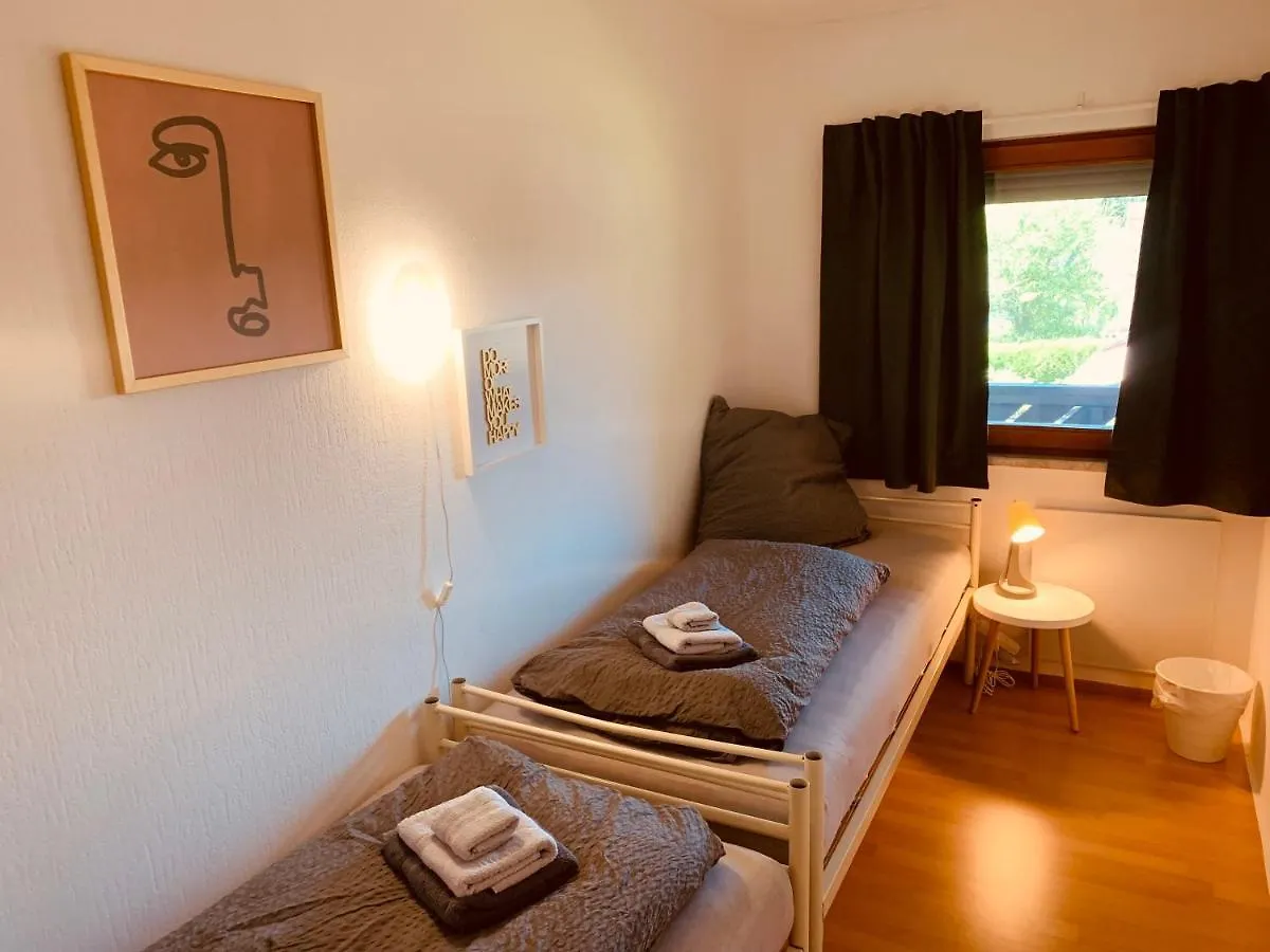 Felix Living 6, Modern & Cozy 3 Zimmer Wohnung, Balkon, Parkplatz Salzweg Apartament